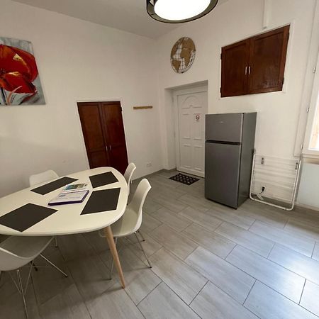 Chez Sonou , Nimes Centre公寓 外观 照片
